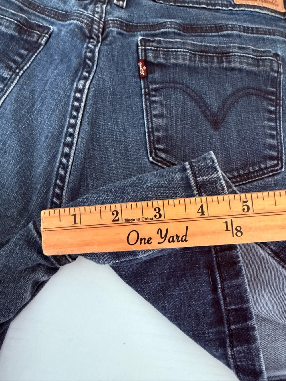 Levi's Dark Blue Denim Women’s Shorts Size 12 - Picture 6 of 7
